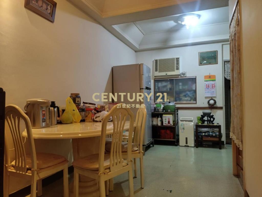 板橋新埔雙捷運旁一樓店住