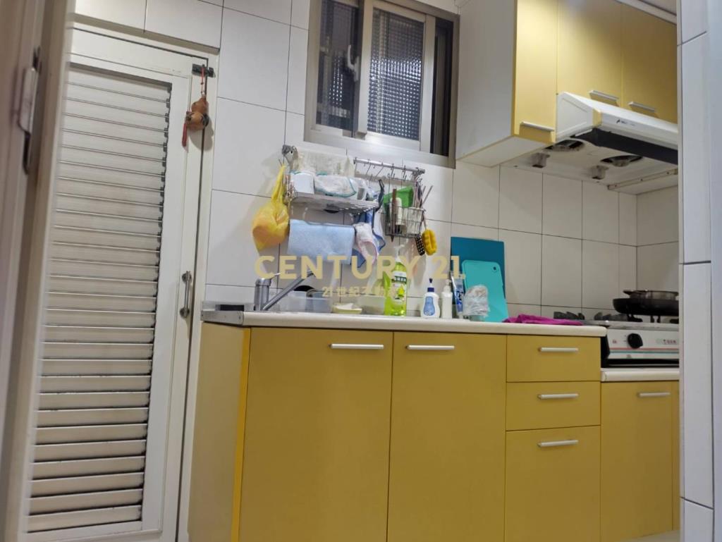 板橋新埔雙捷運旁一樓店住