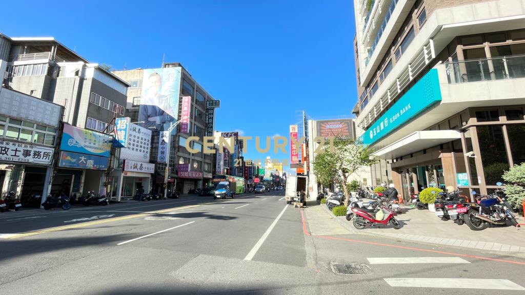 八德大湳介壽路一段金店面