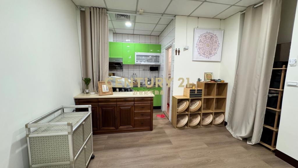 內壢高中1樓鈔值金店面