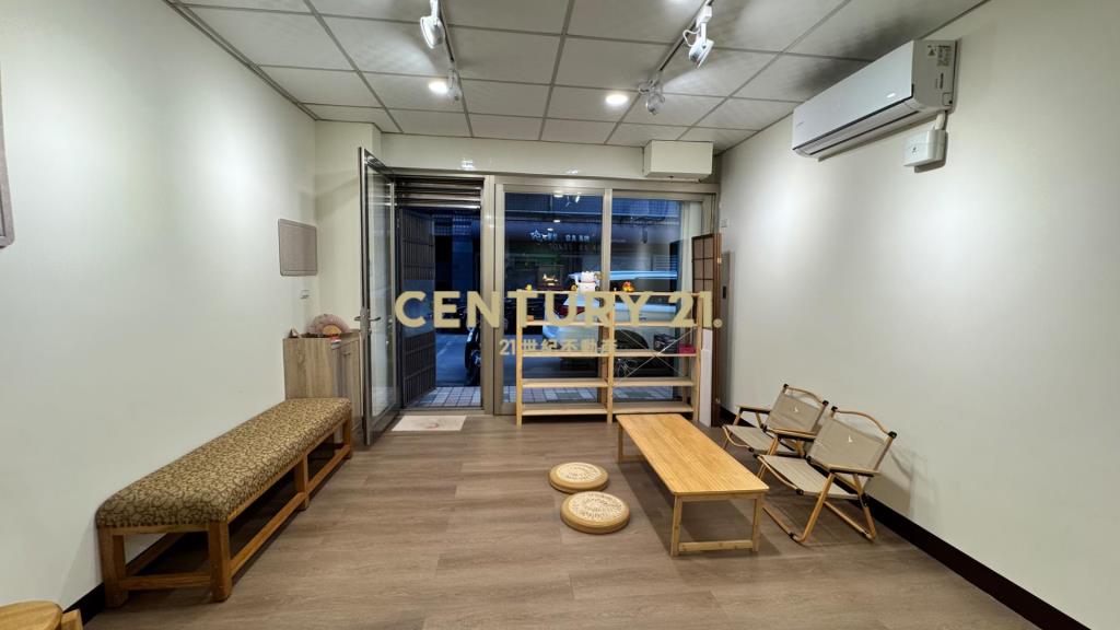 內壢高中1樓鈔值金店面