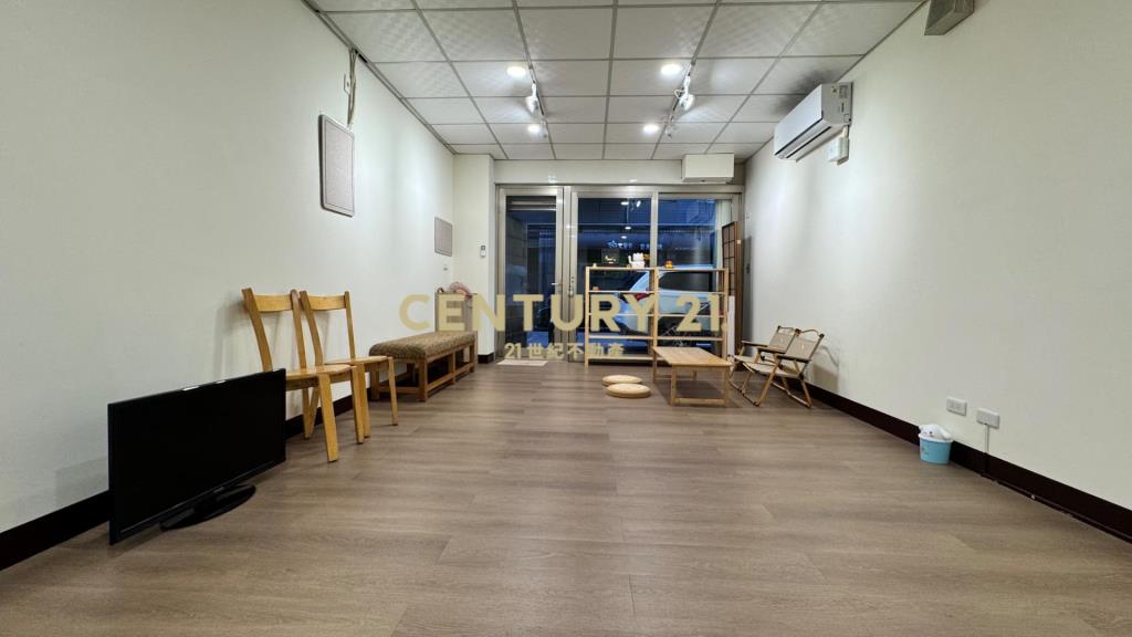 內壢高中1樓鈔值金店面