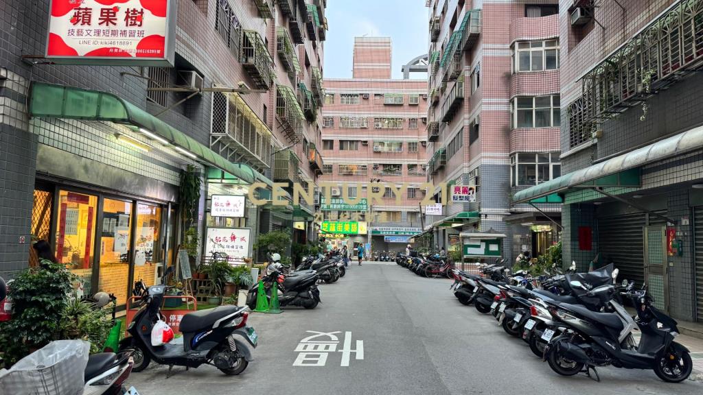 內壢高中1樓鈔值金店面