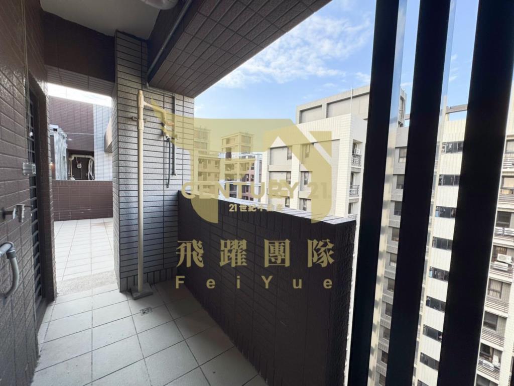 過嶺｜傳佳緻｜大露台景觀全新三房車