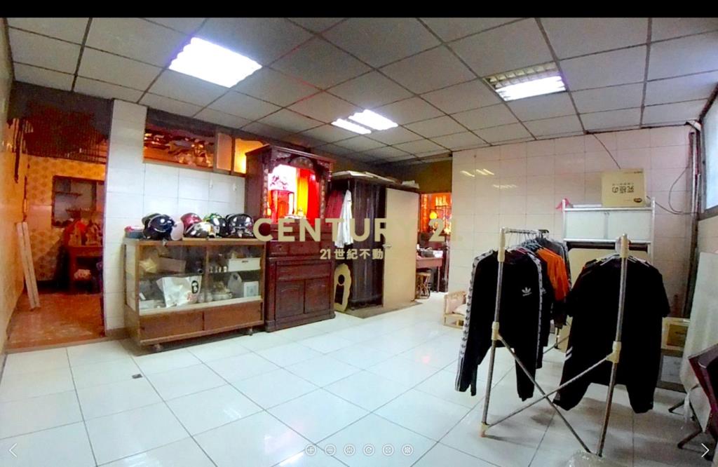 台北龍江路大面寬店面