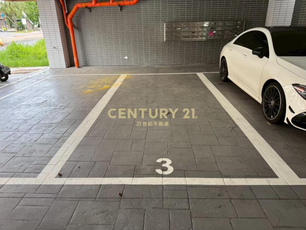專任近富岡車站全新電梯2房車