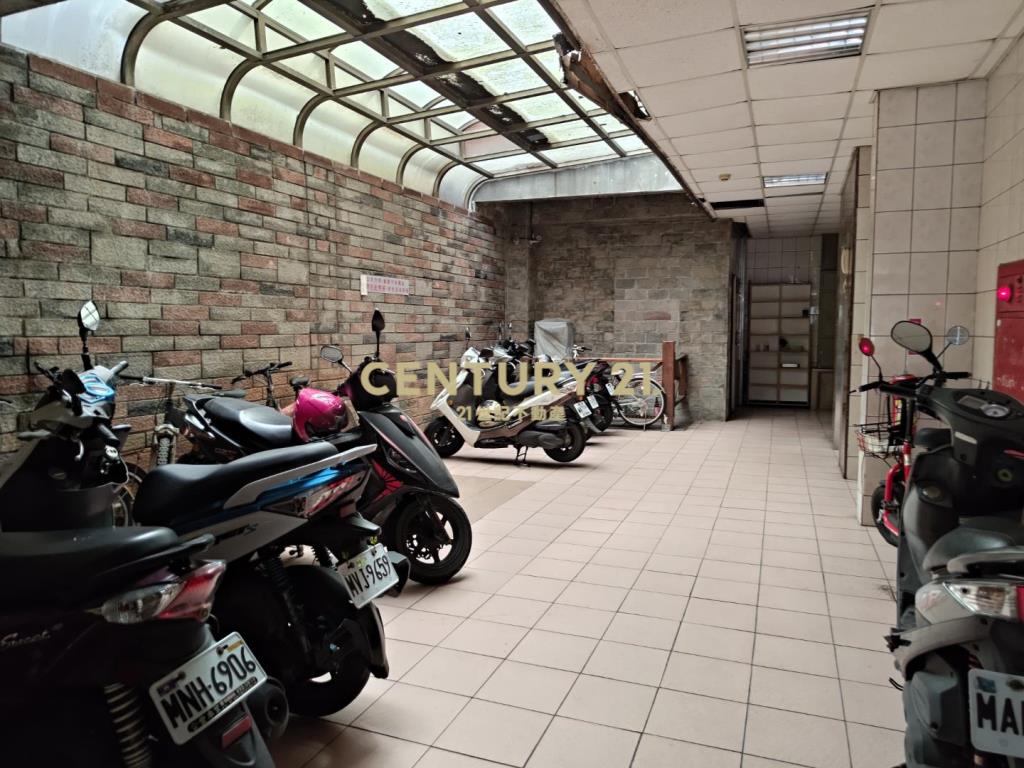 近新明國中低樓層3房車