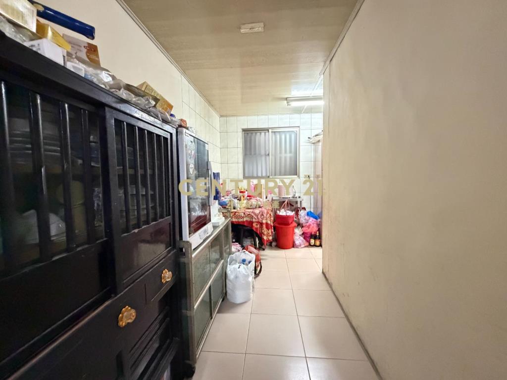 近龍潭市區公寓一樓三房
