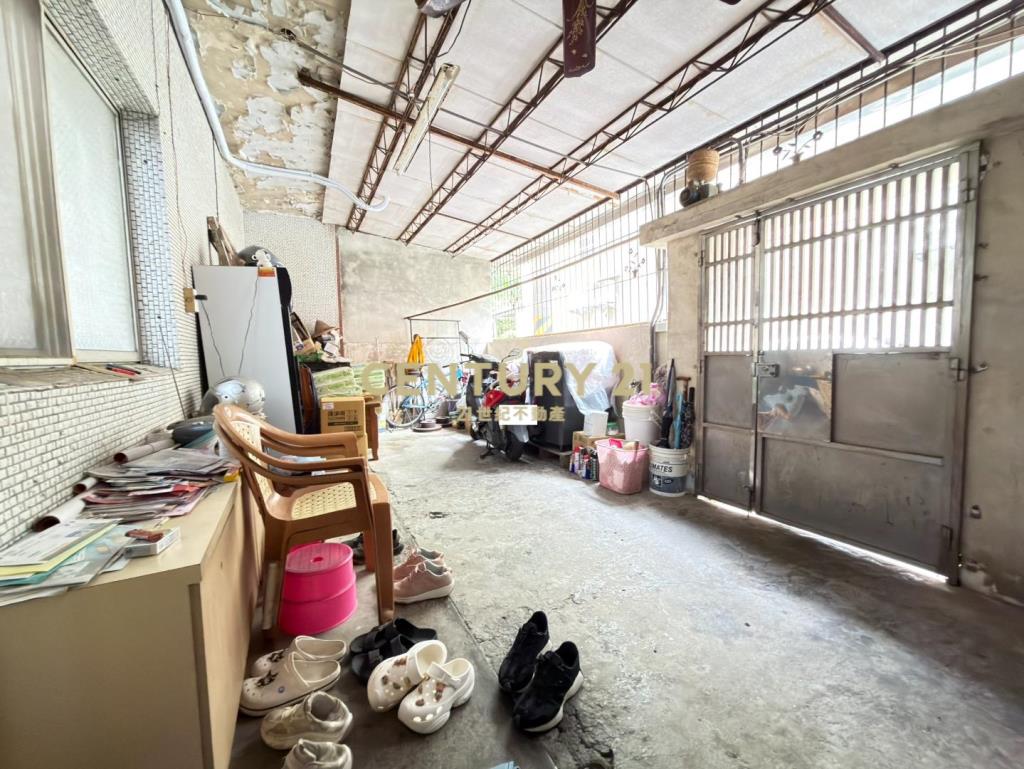 近龍潭市區公寓一樓三房