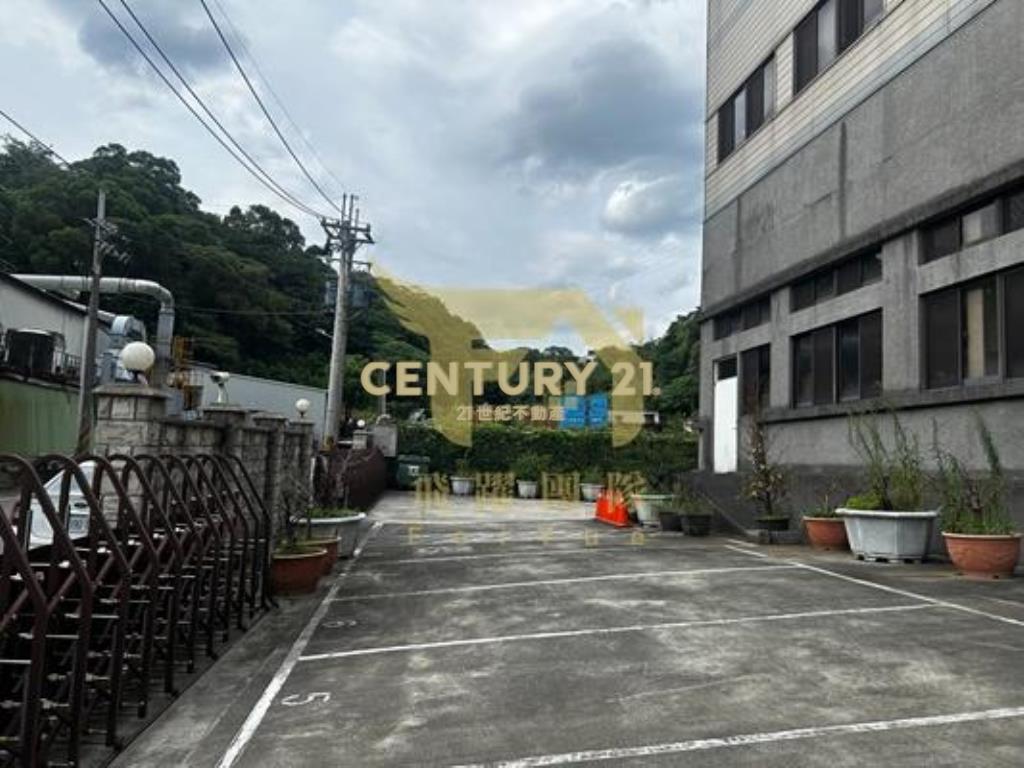 龜山工業廠房