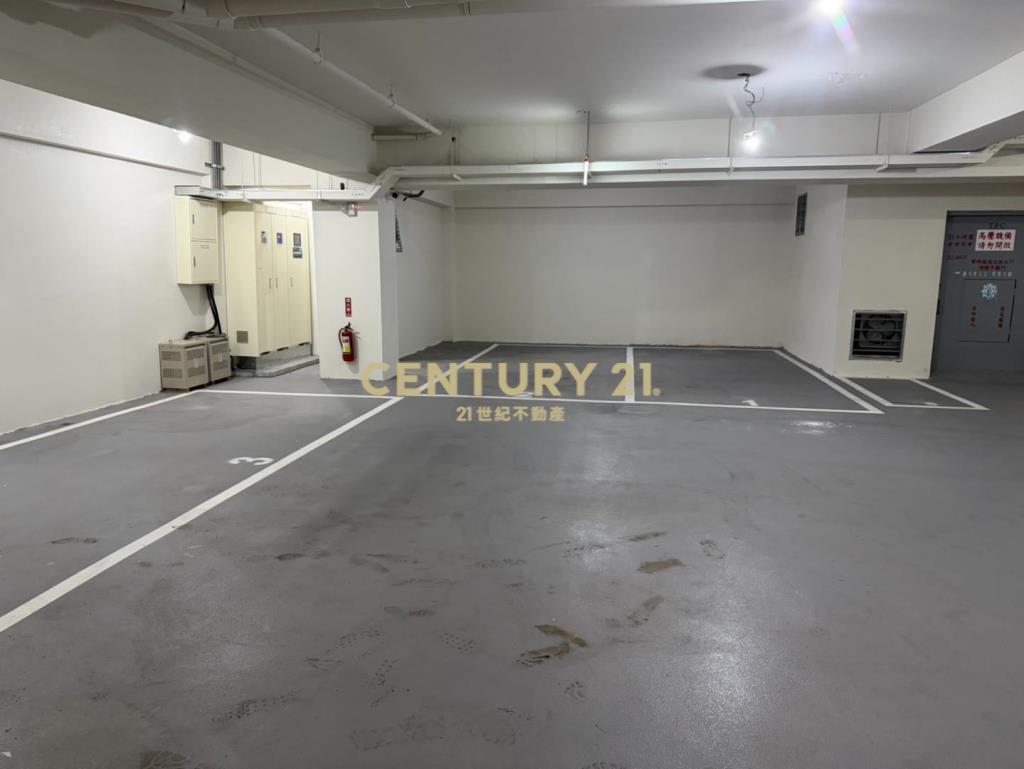 過嶺全新住商混合華廈