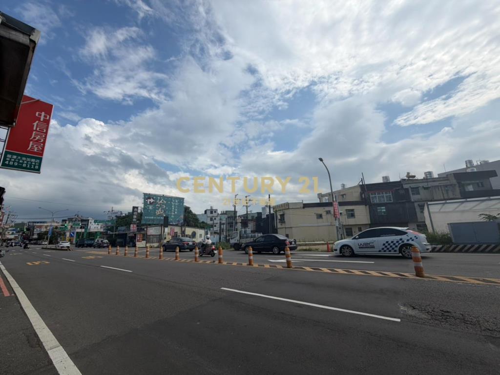 近龍潭大池~聖亭路旁都內農