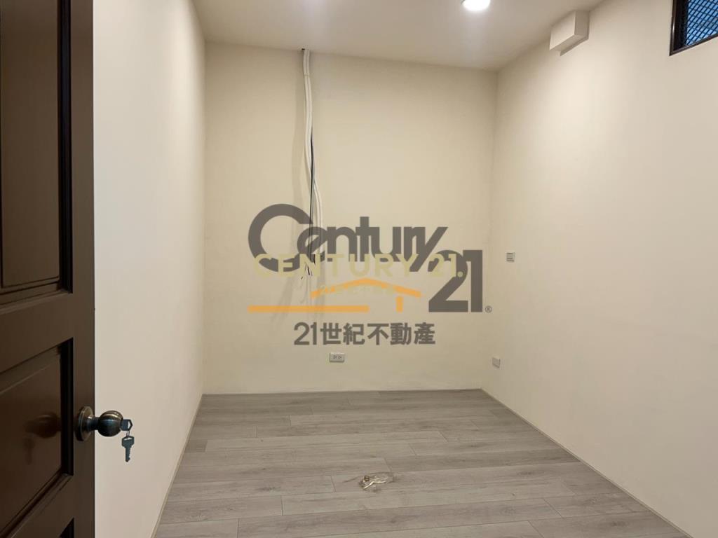 大園市區 老街溪旁 低公設3房