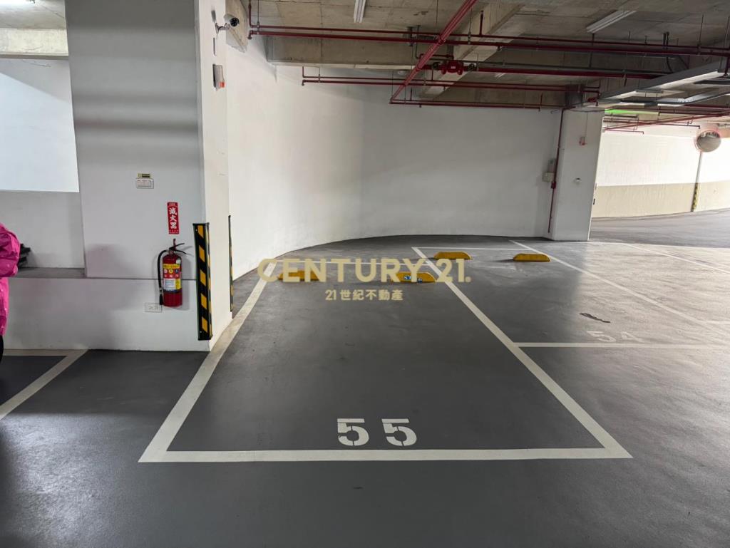專委 - 過嶺重劃區全新樓店+車位