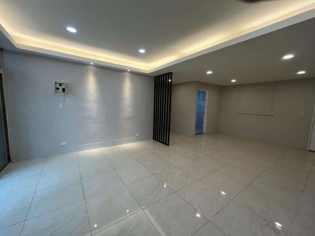 【向陽團隊】近幸福國中稀有邊間2樓