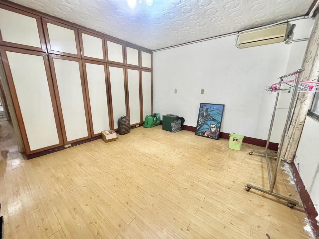 【向陽團隊】近SOGO新街國小透天店面