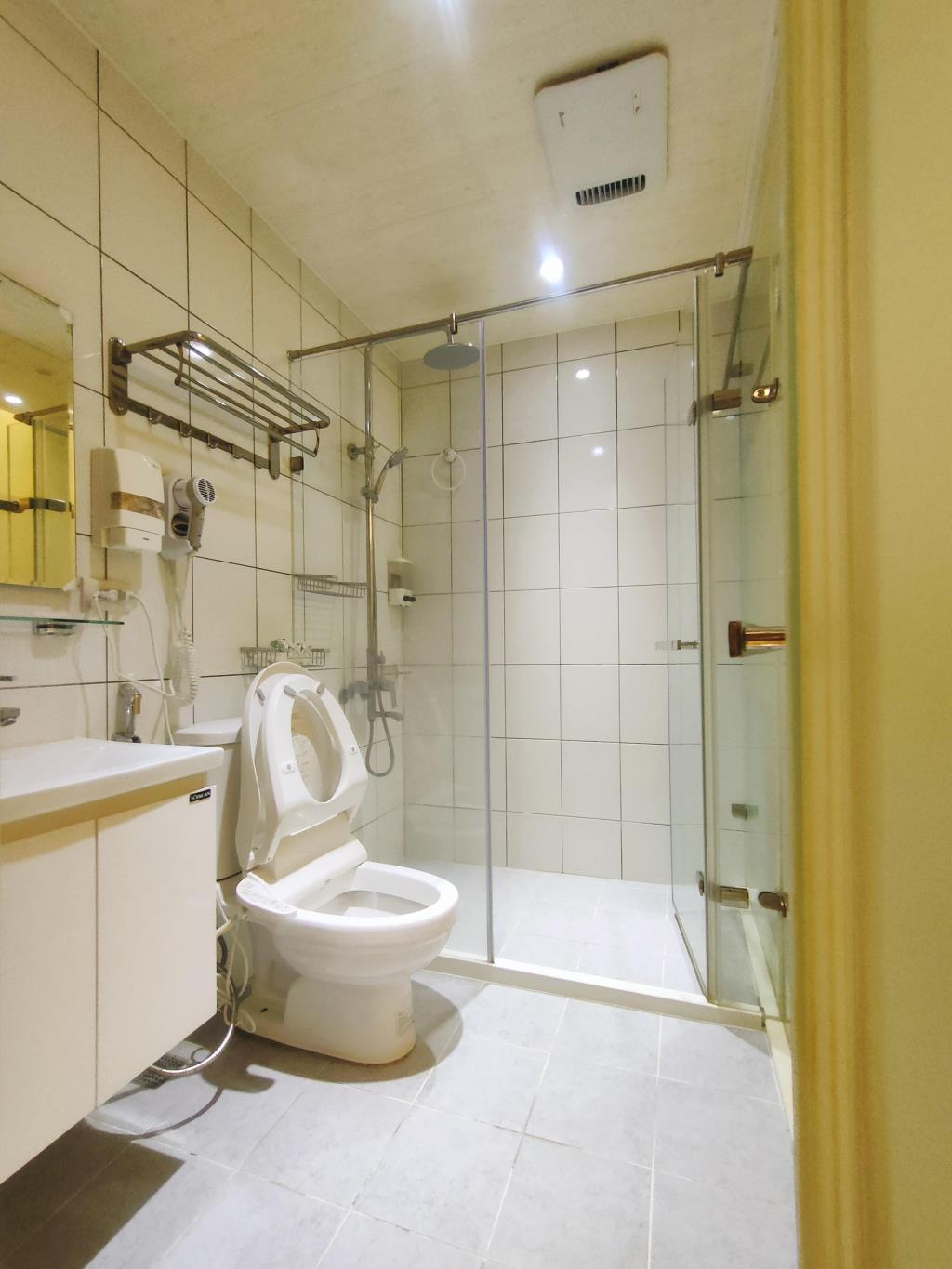 【向陽團隊】中央西路金店面