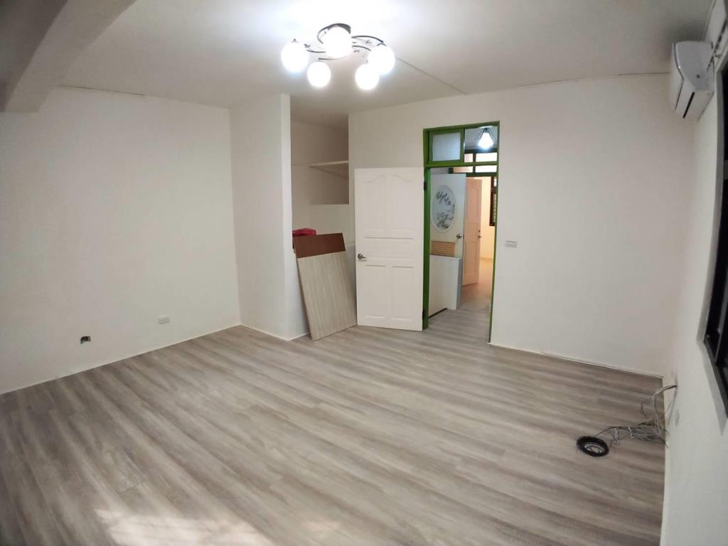 【向陽團隊】新明國中忠孝路新整美透天