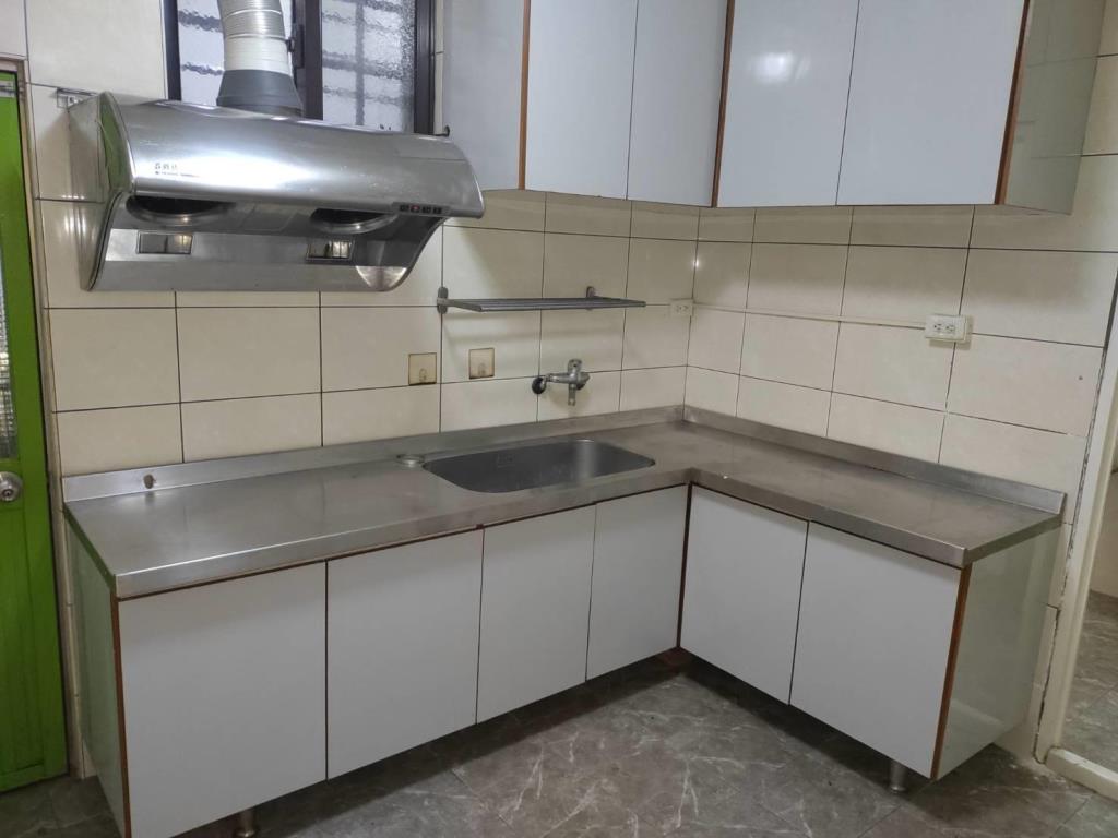 【向陽團隊】新明國中忠孝路新整美透天