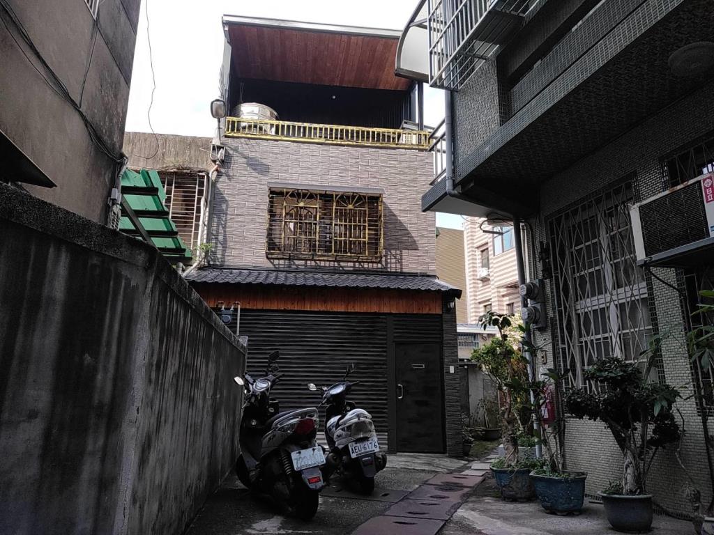 【向陽團隊】新明國中忠孝路新整美透天