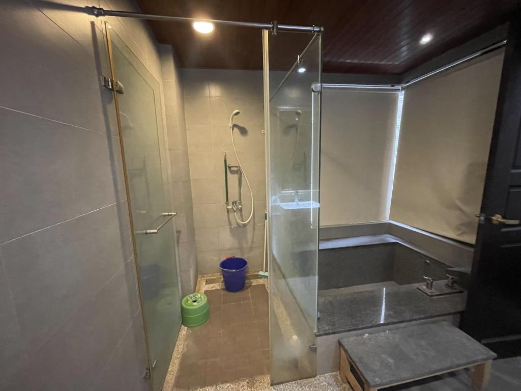 【向陽團隊】傳世御苑店住