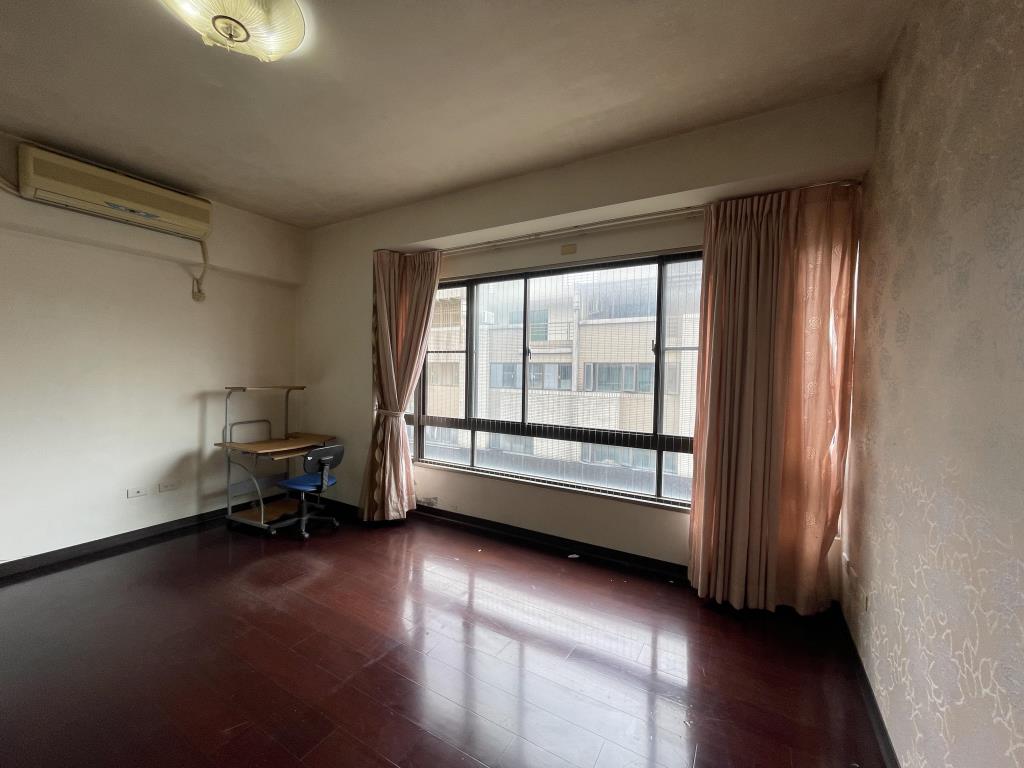 【向陽團隊】傳世御苑店住