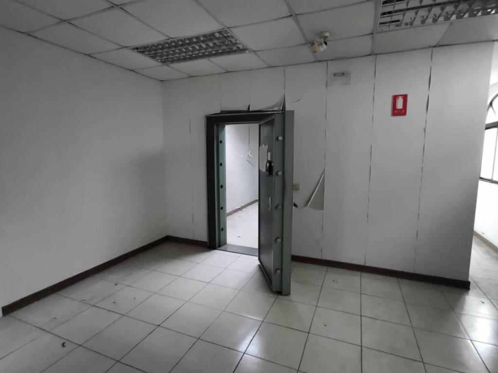 【向陽團隊】中壢後站市區大面寛透店