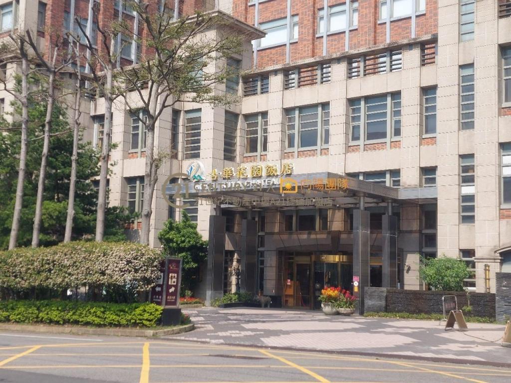 【向陽團隊】國民運動中心美透天