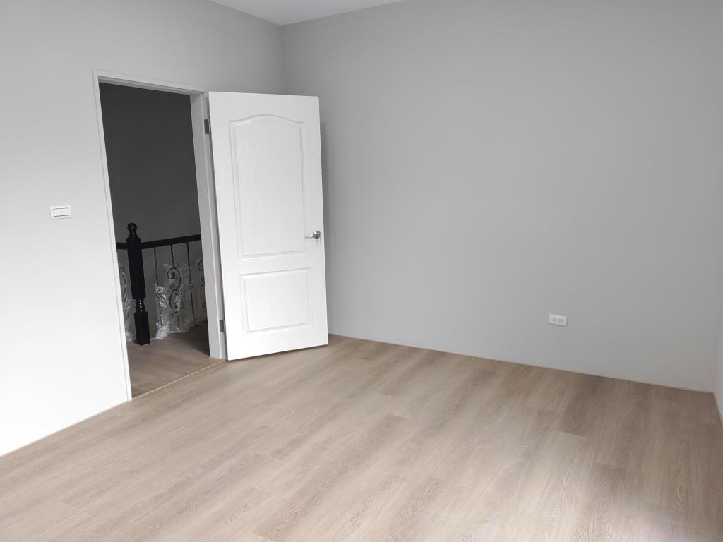 【向陽團隊】育逹高中新整孝親房透天