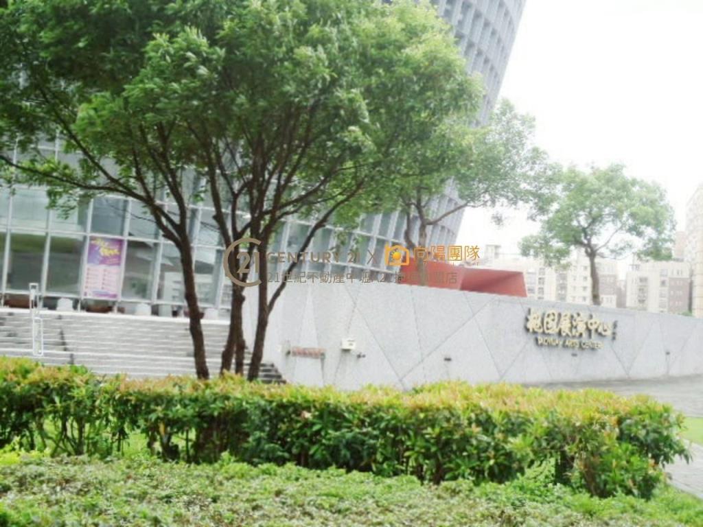 【向陽團隊】藝文特區精緻電梯2房