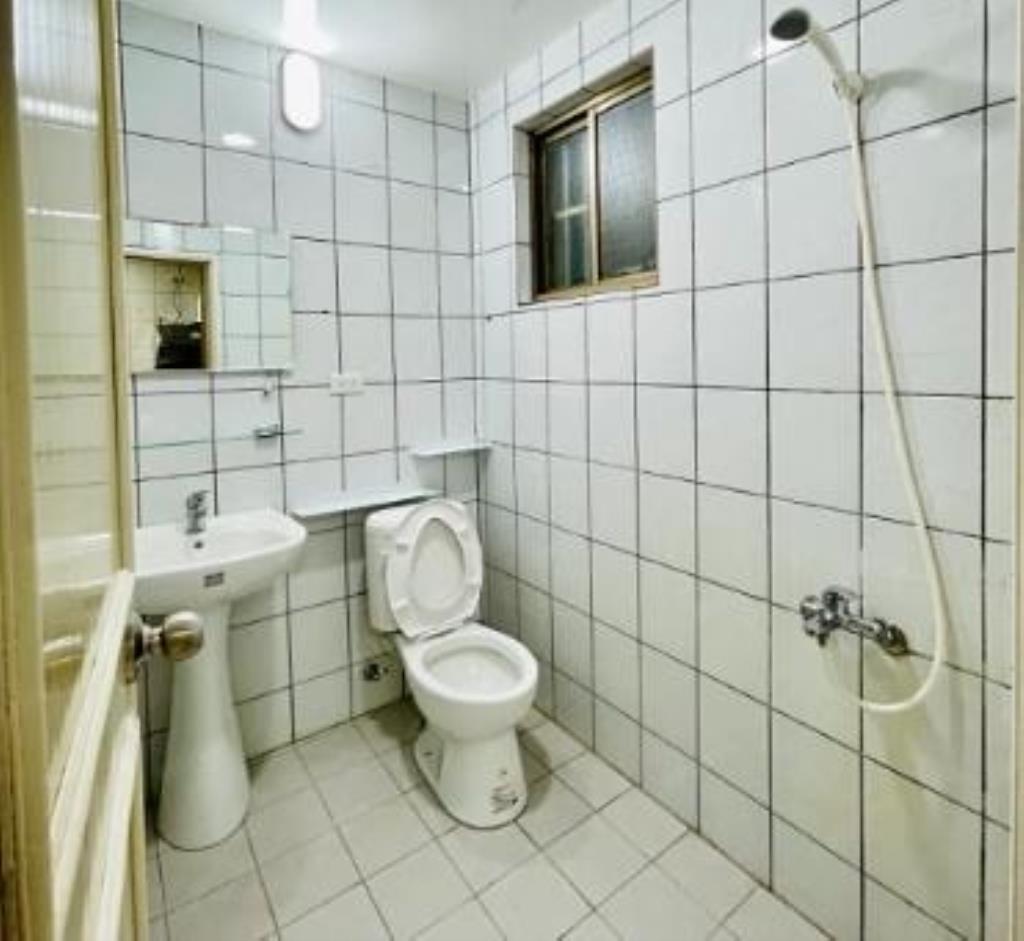 【向陽團隊】近大園市區全新整理透天