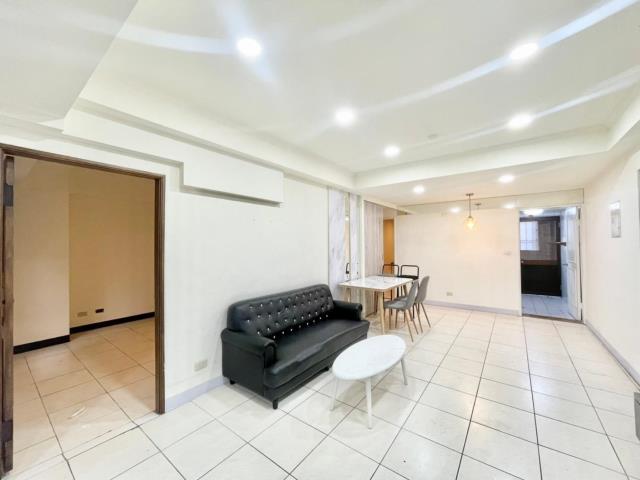 【向陽團隊】中平商圈中泰宏園三房車(2)