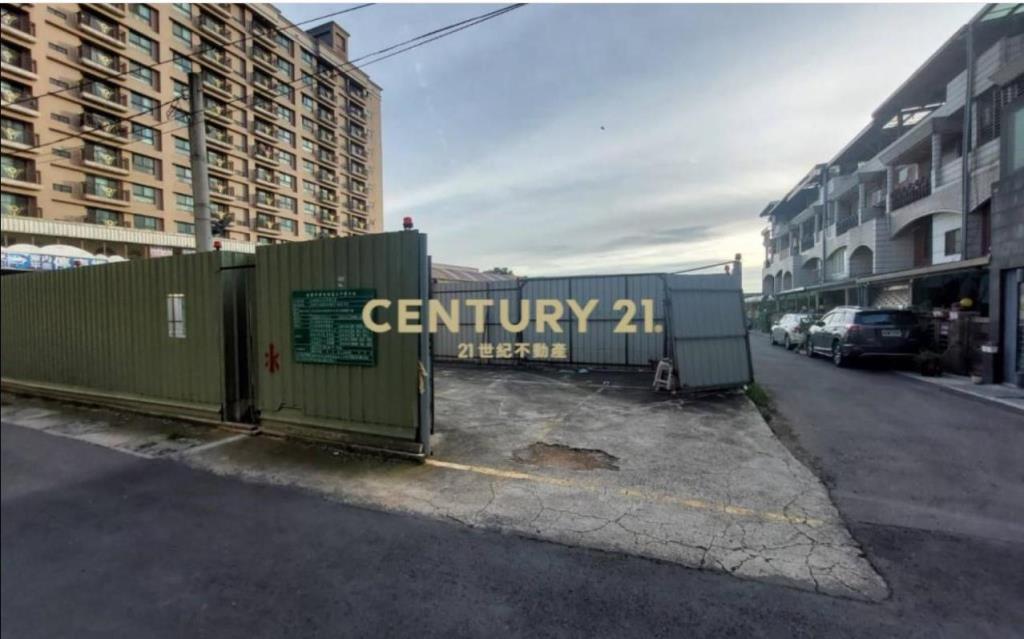 龍岡森林公園三面路小建地-附建照立可蓋