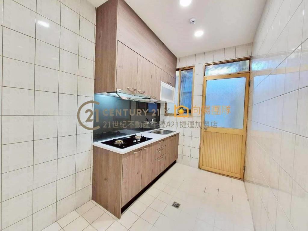 【向陽團隊】龍壽庭園一樓電梯3房車