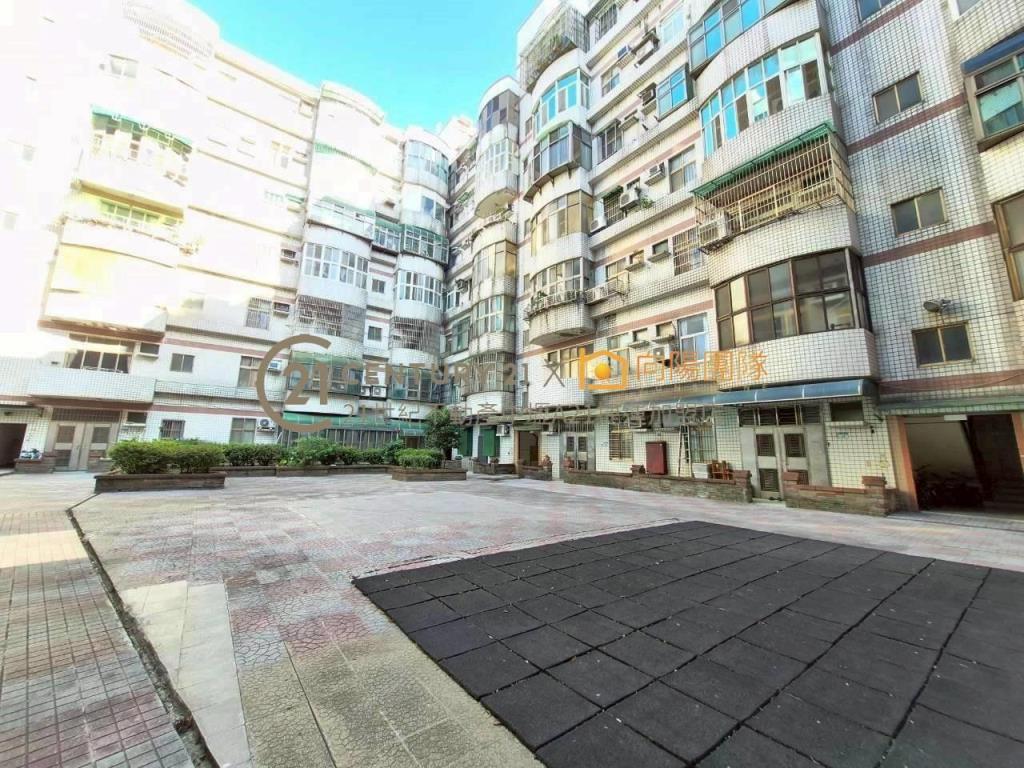 【向陽團隊】龍壽庭園一樓電梯3房車