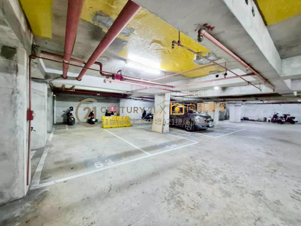 【向陽團隊】龍壽庭園一樓電梯3房車