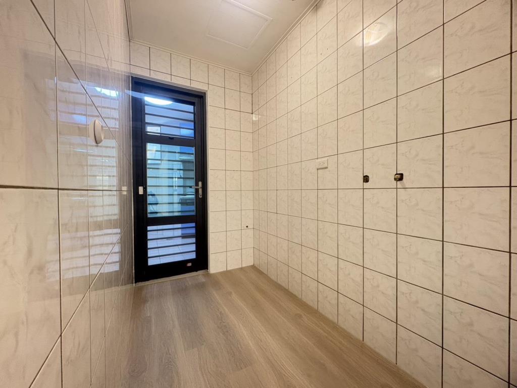 【向陽團隊】元生國小一樓整新電梯三房車