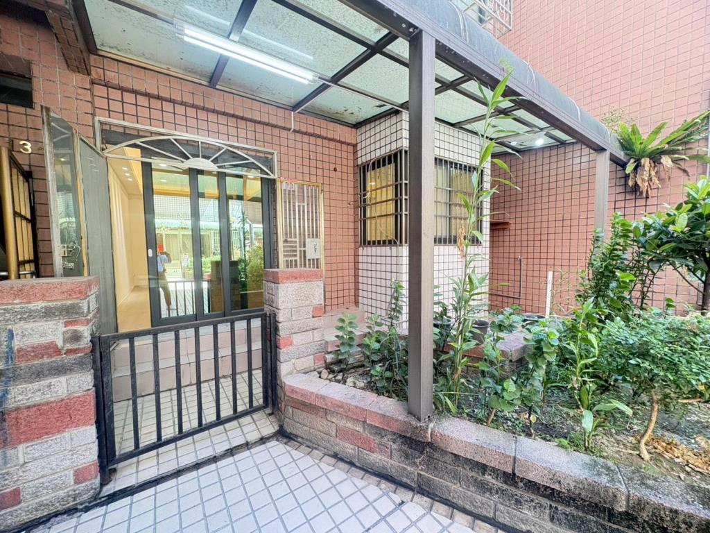 【向陽團隊】元生國小一樓整新電梯三房車