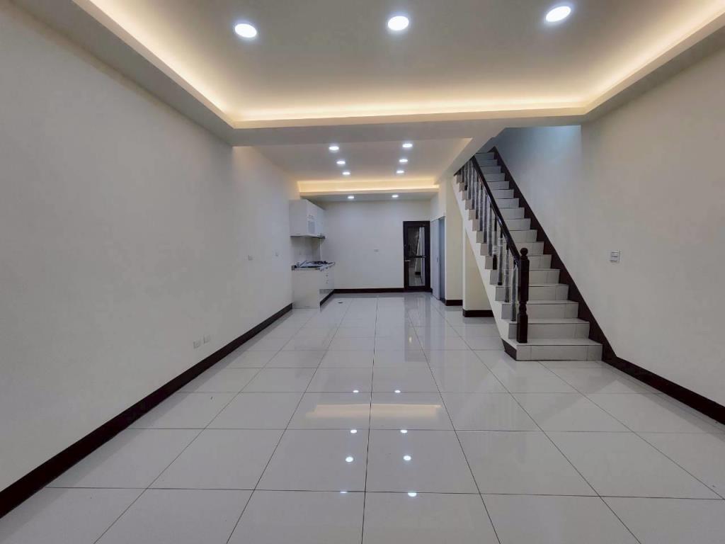 【向陽團隊】大湳商圈美透天