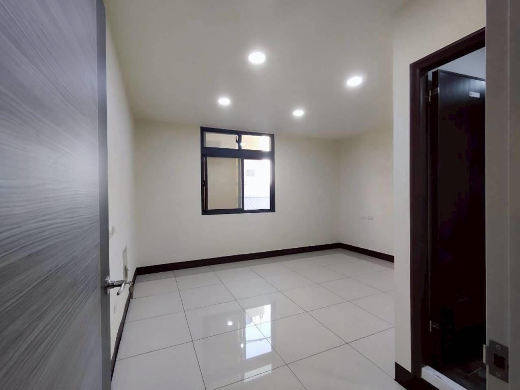 【向陽團隊】大湳商圈美透天