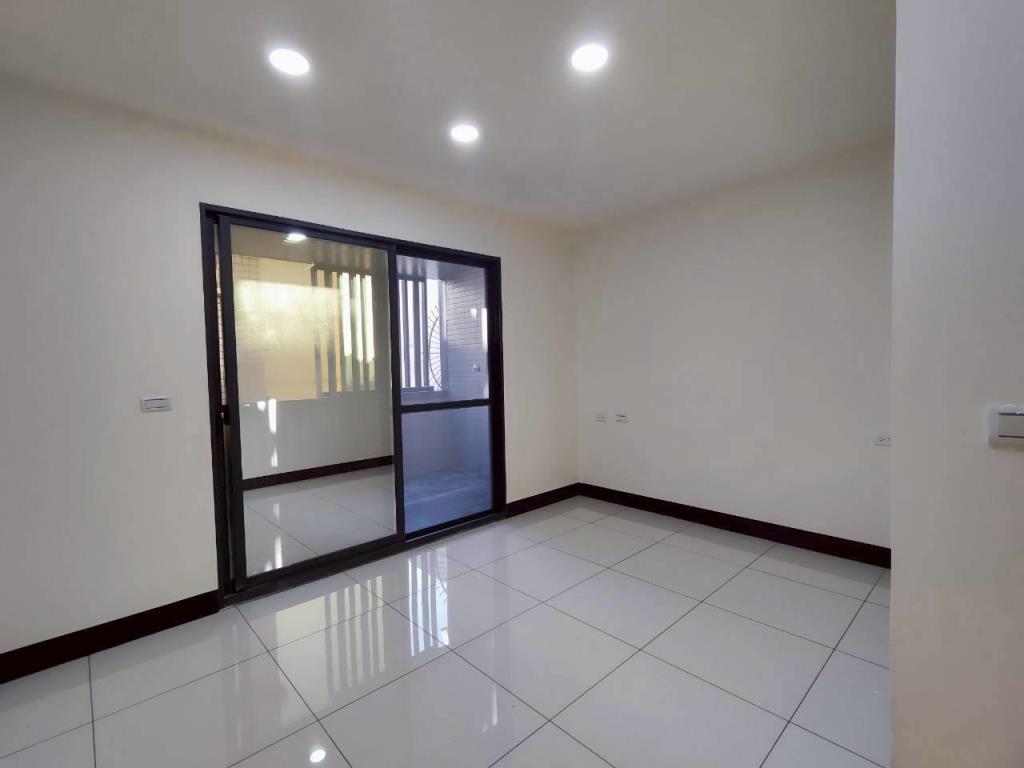 【向陽團隊】大湳商圈美透天