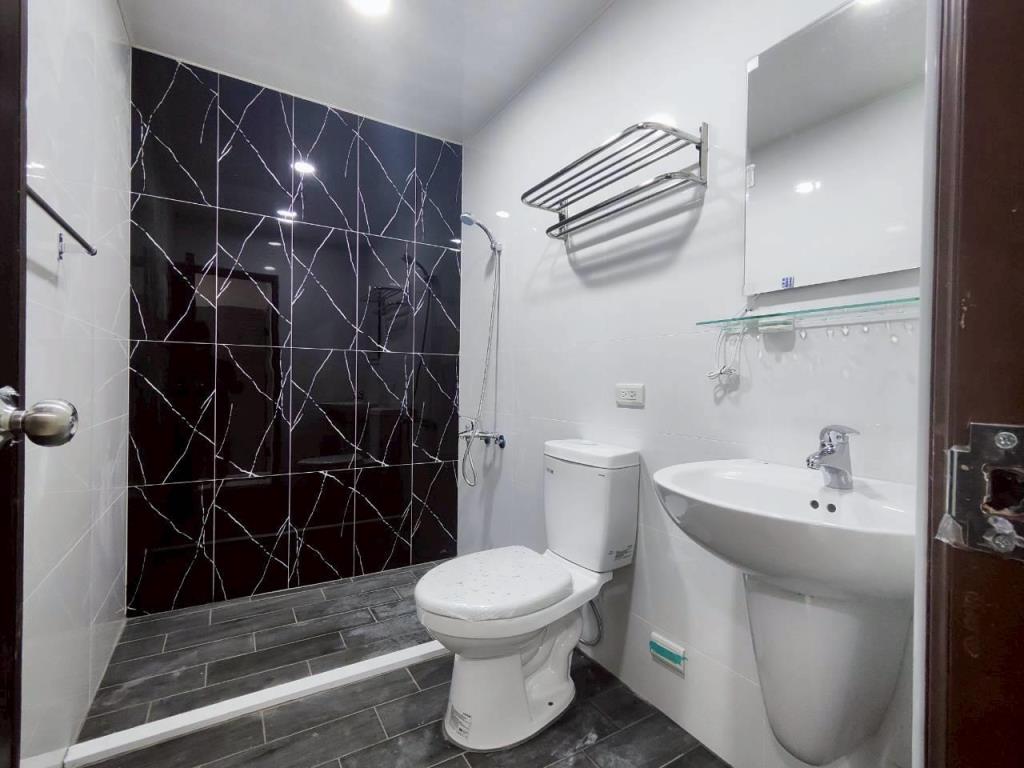 【向陽團隊】大湳商圈美透天