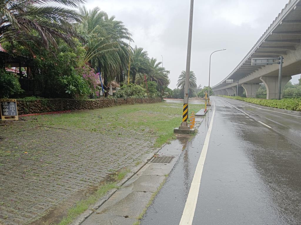 【向陽團隊】新屋莫內咖啡旁美農地