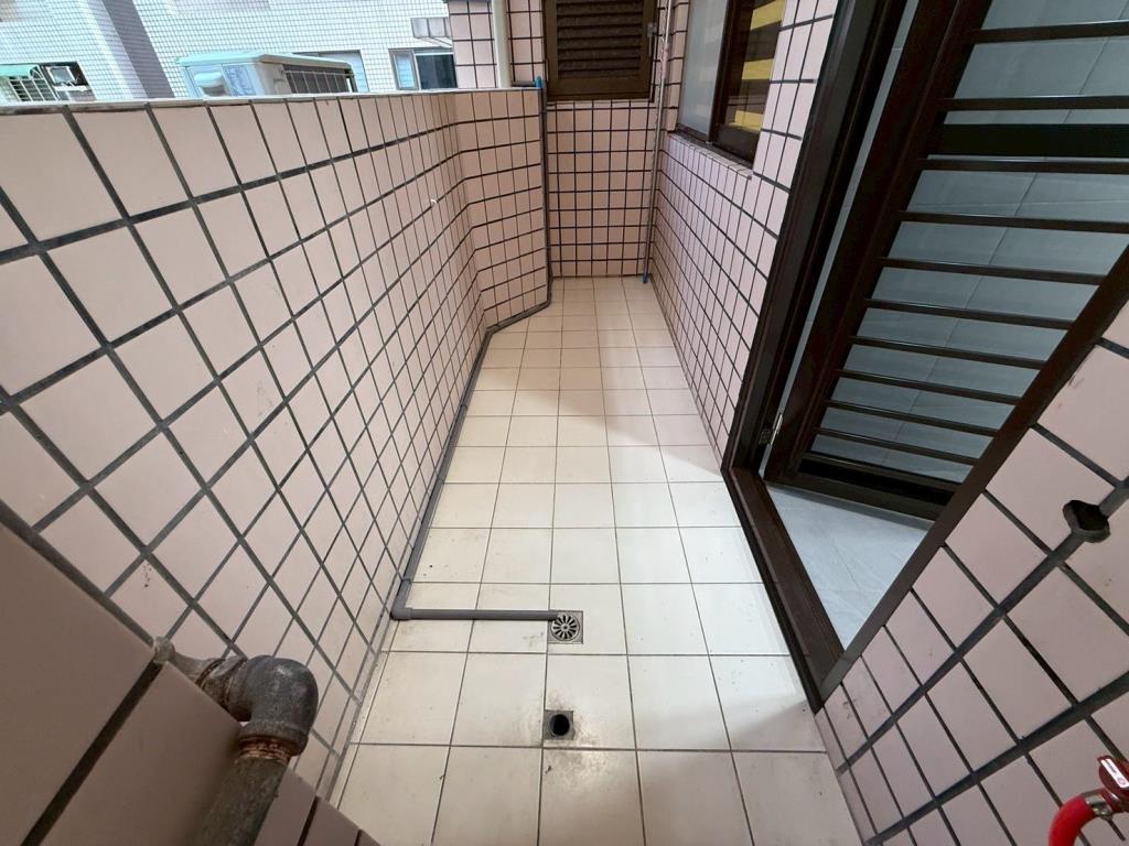 桃園區藝文特區精美裝潢四房(車位輪抽)