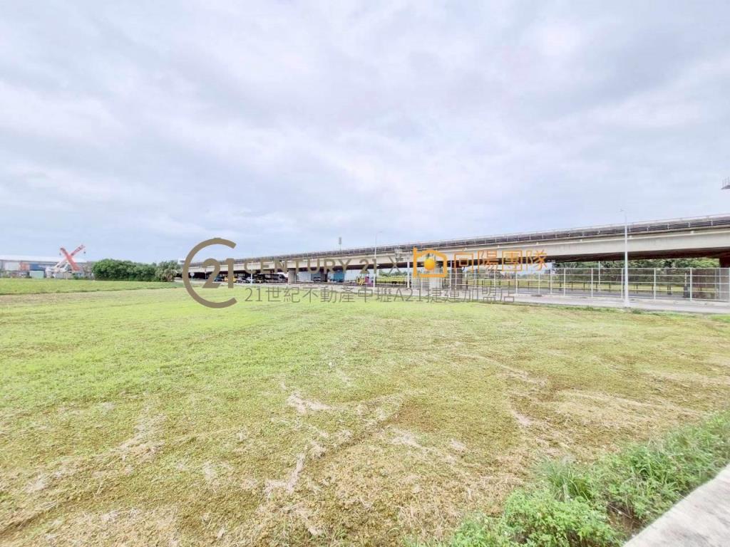 【向陽團隊】近66快速路.前後臨路農地