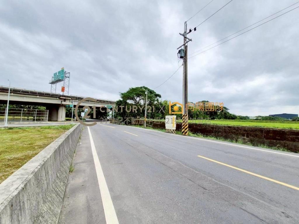 【向陽團隊】近66快速路.前後臨路農地