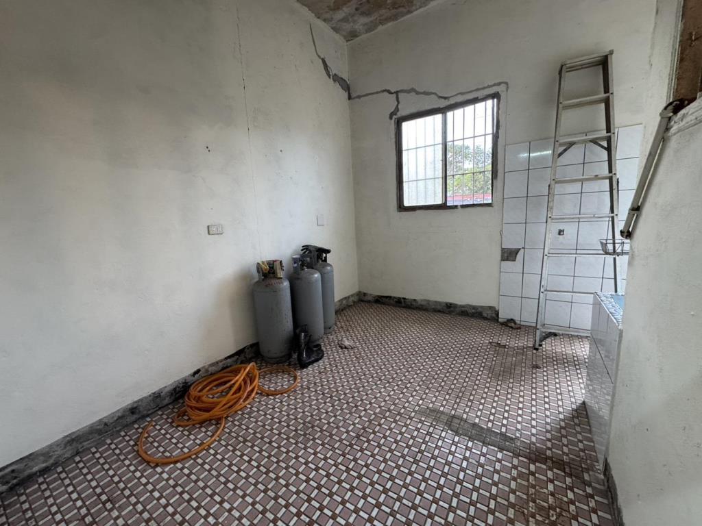 【向陽】平鎮大地坪雙透天+建地可停雙車