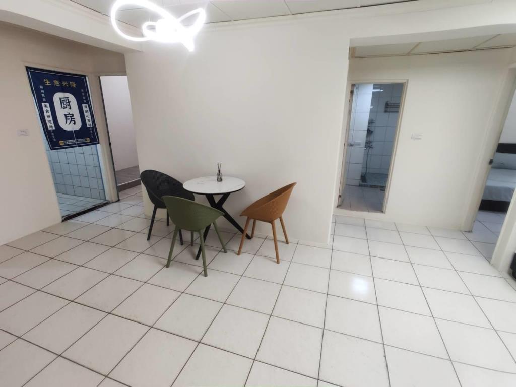 【向陽團隊】內壢超優五低三房電梯明星華廈