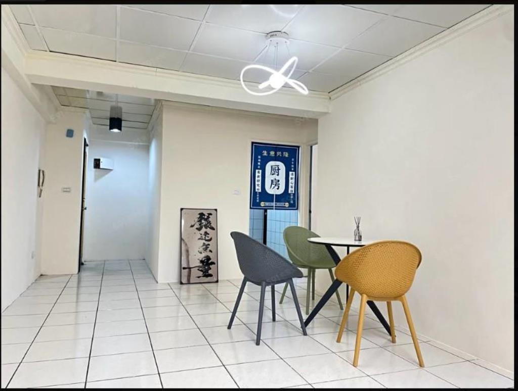 【向陽團隊】內壢超優五低三房電梯明星華廈