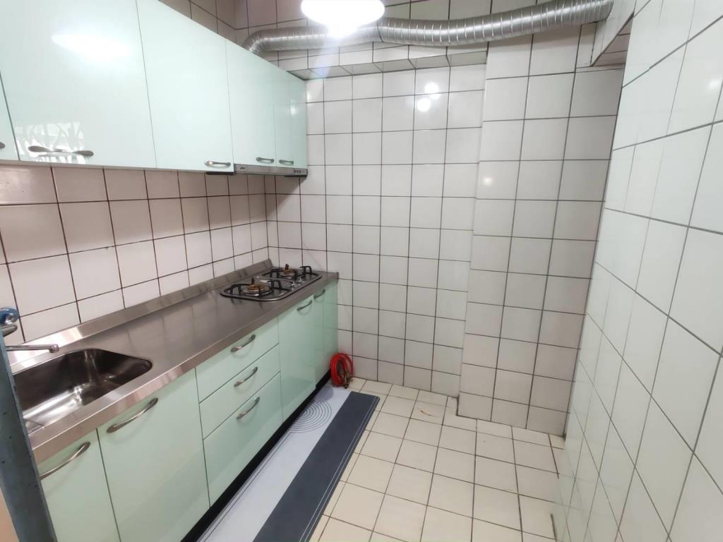 【向陽團隊】內壢超優五低三房電梯明星華廈